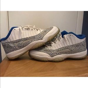 Air Jordan Retro 11 I.E. Low Argon Blue
